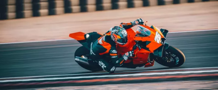 KTM 990 RC R 2026